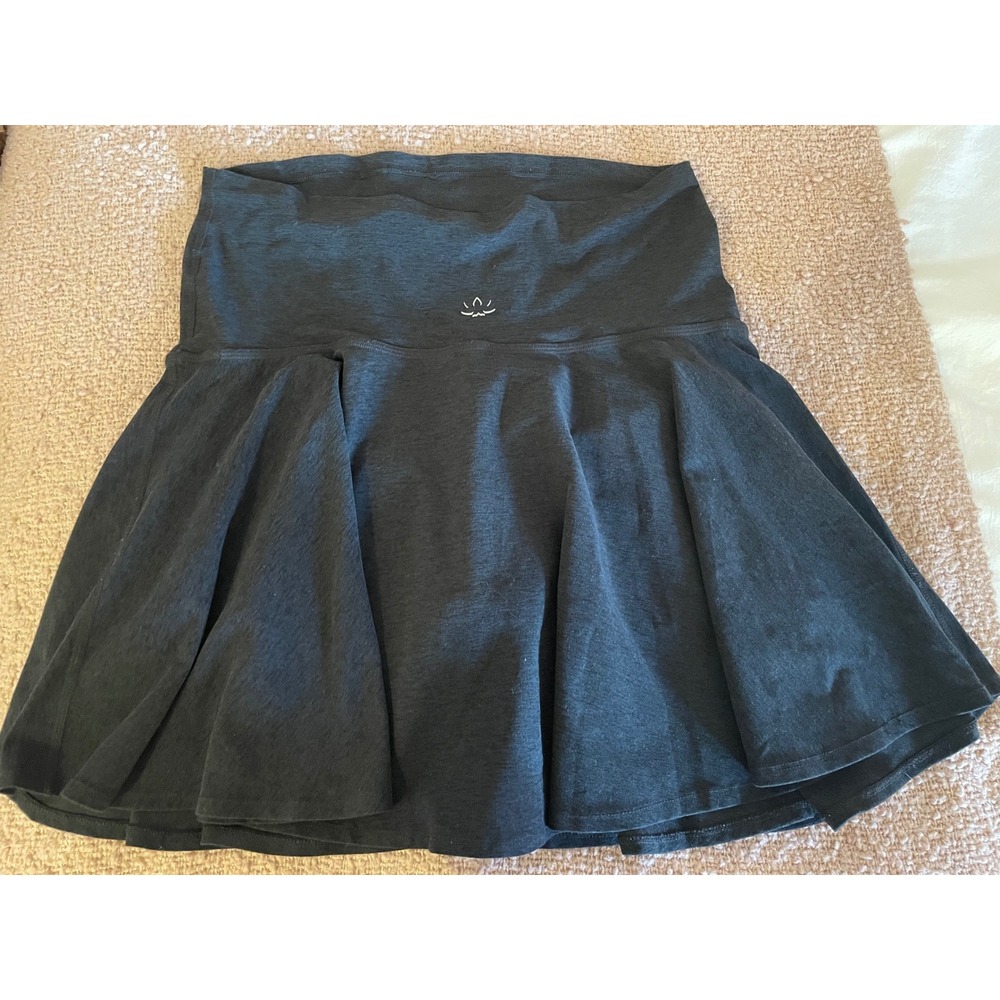 Beyond Yoga Beyond the Bump Spacedye Maternity Skirt Skort Black-Size L